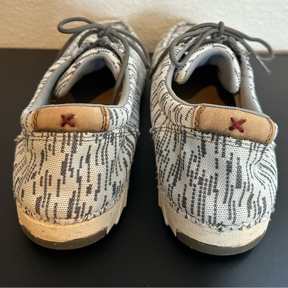 Grey and White Textured Boat Shoes with Gum Sole - Picture 2 of 3